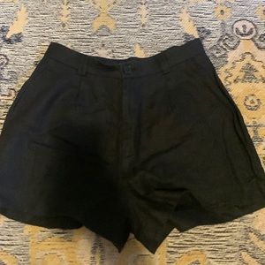 Adorable black linen Reformation shorts size S